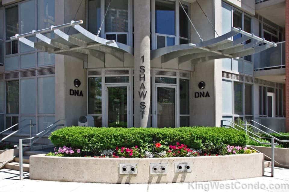 1 Shaw St W DNA1 - Exterior3 - KingWestCondo.com
