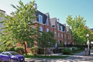 Shank St Townhomes King West