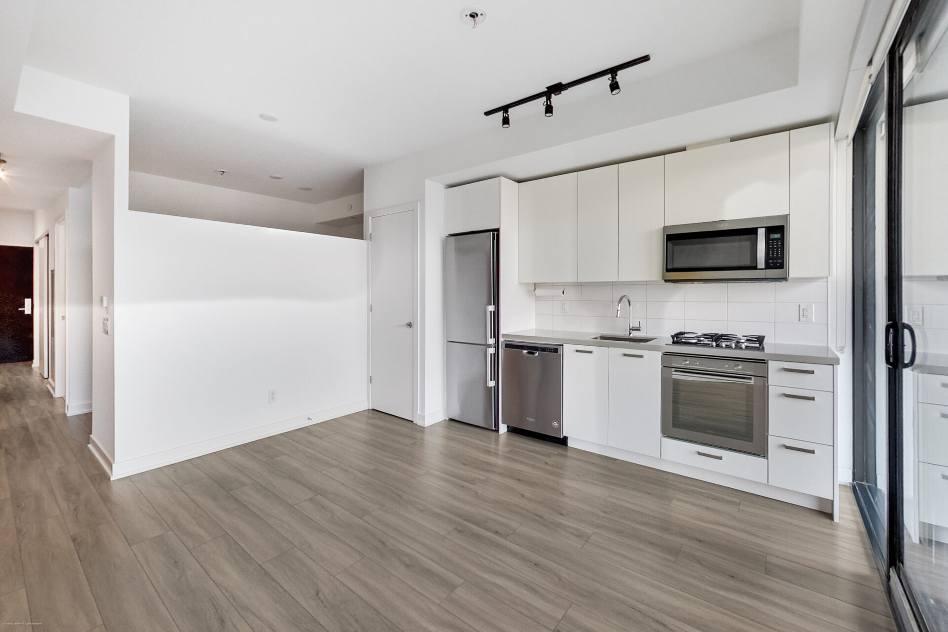 andreasimonecom | KING WEST CONDO TORONTO